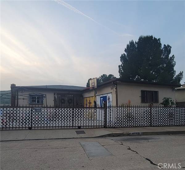 4319 West Avenue 42, Los Angeles, CA 90065