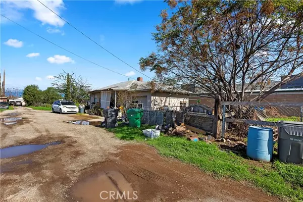 Eastvale, CA 92880,14611 Chandler Street