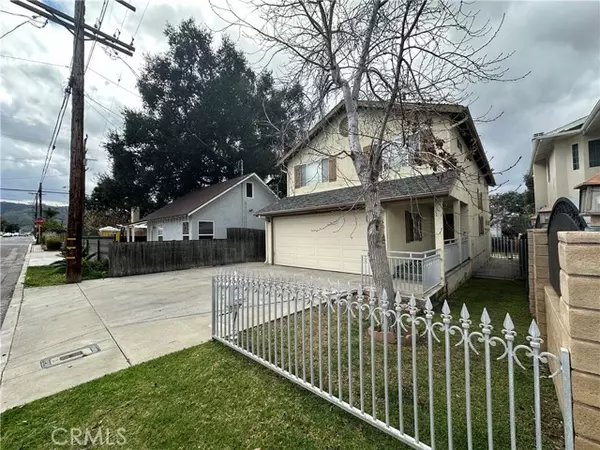 Sunland, CA 91040,10711 Mather Avenue