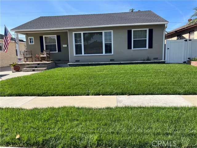 4815 Adenmoor Avenue, Lakewood, CA 90713