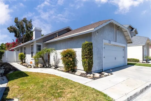 1149 Express Circle, Colton, CA 92324