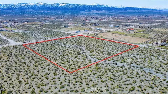 Pinon Hills, CA 92372,0 Duncan / Bear Valley / Silver Road