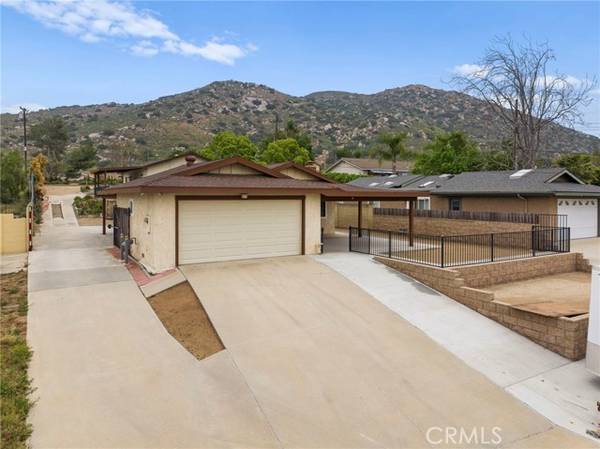 2841 Huerta Way, Norco, CA 92860