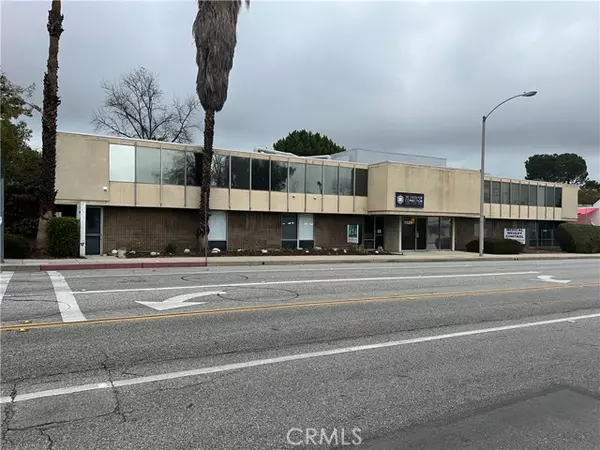 1021 East Walnut Street, Pasadena, CA 91106