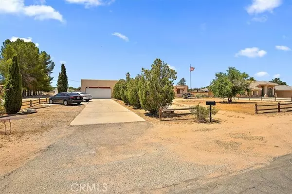 Apple Valley, CA 92307,14330 Ricaree Road