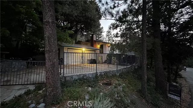 Wrightwood, CA 92397,5217 Desert View Drive