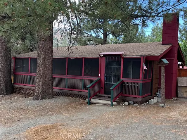 Wrightwood, CA 92397,6299 Cardinal Road