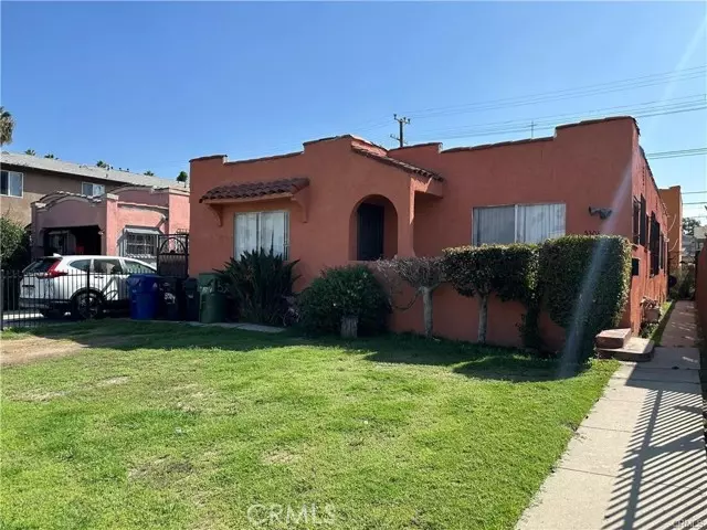 5302 South Manhattan Place, Los Angeles, CA 90062