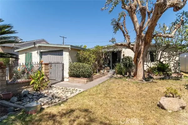 318 South Enid Avenue, Azusa, CA 91702