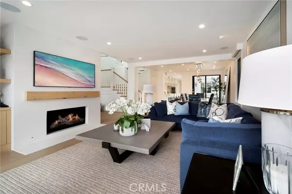 Corona Del Mar, CA 92625,510 Carnation Avenue