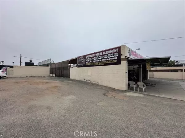 Riverside, CA 92506,3886 Merrill Avenue