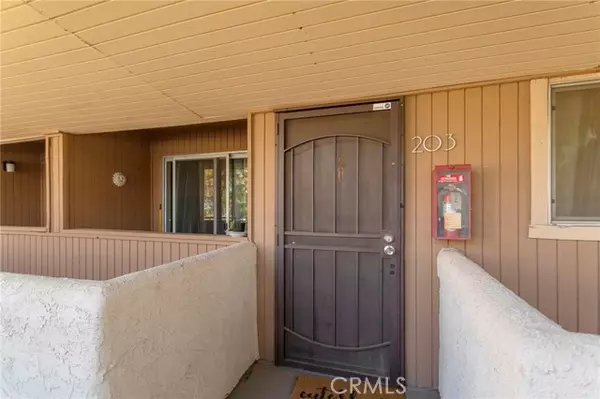 Palm Springs, CA 92262,550 North Villa Court