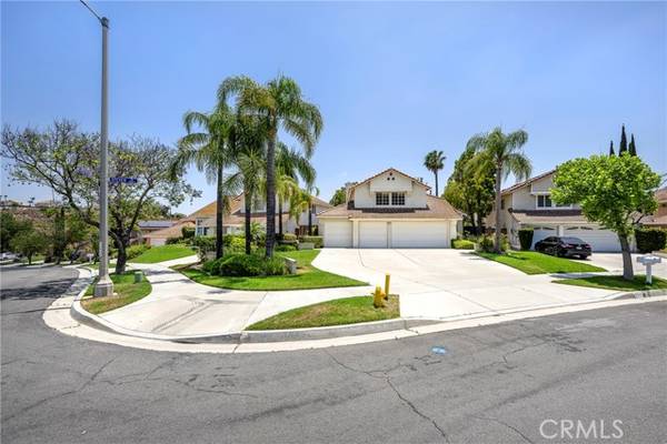 2598 Steven Drive, Corona, CA 92879