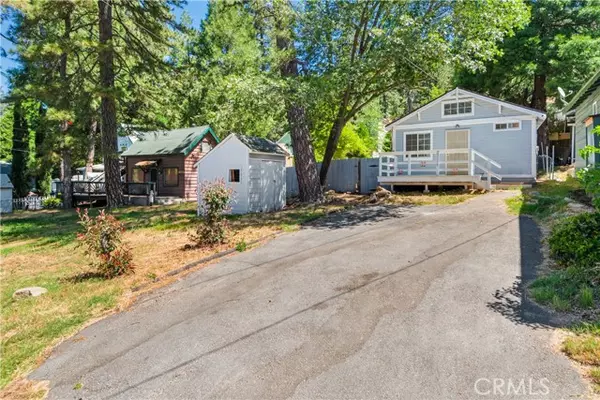 23078 Pine Lane, Crestline, CA 92325