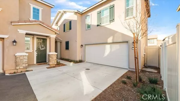 908 Maya Crossing, Lake Elsinore, CA 92530