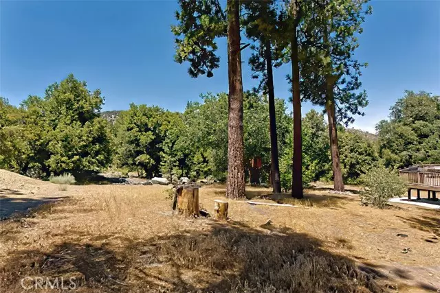 1592 Blackbird Road, Wrightwood, CA 92397