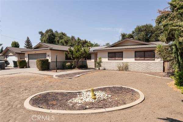 2242 North 11th Avenue, Hanford, CA 93230