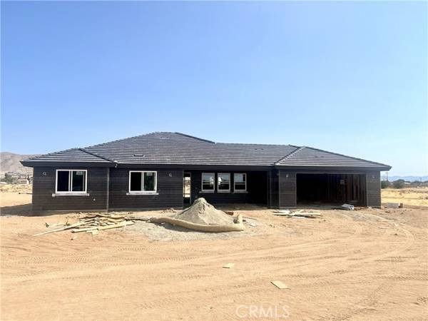 21533 Del Oro Road, Apple Valley, CA 92308