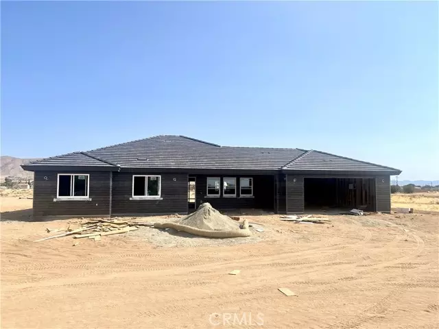 21533 Del Oro Road, Apple Valley, CA 92308