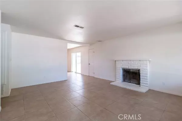 Palmdale, CA 93591,40166 178th East Street