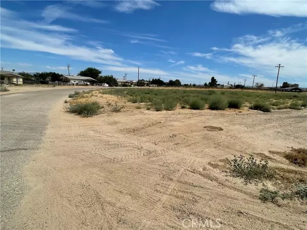 Hesperia, CA 92345,11442 Mariposa Road