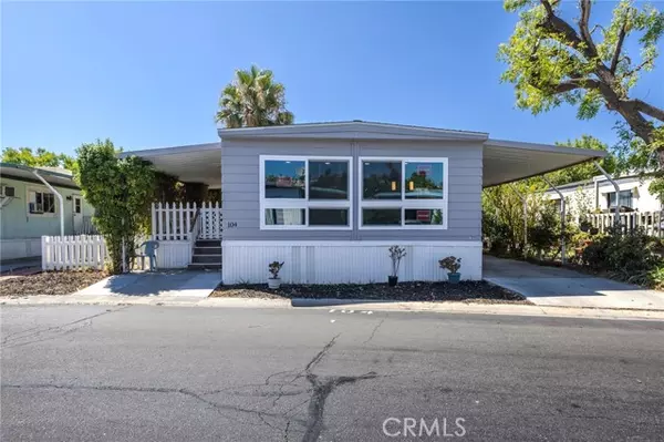 18540 SOLEDAD CANYON RD SPC 104, Canyon Country, CA 91351