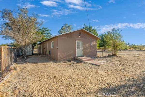 3863 Chevoit Road, Phelan, CA 92371