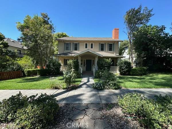 1025 North College Avenue, Claremont, CA 91711