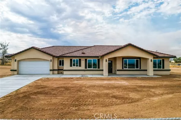 11199 Mills Road, Apple Valley, CA 92308