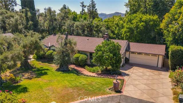 1364 Green Lane, La Canada Flintridge, CA 91011