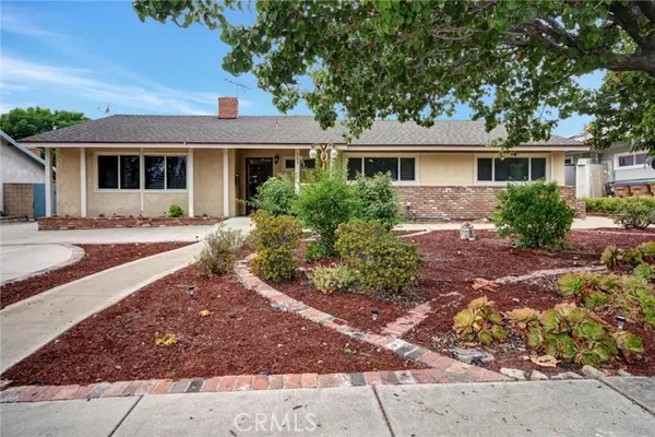 Claremont, CA 91711,565 Cedar Crest Avenue