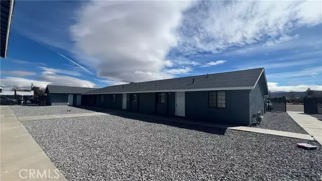 Apple Valley, CA 92308,13584 Yakima Road