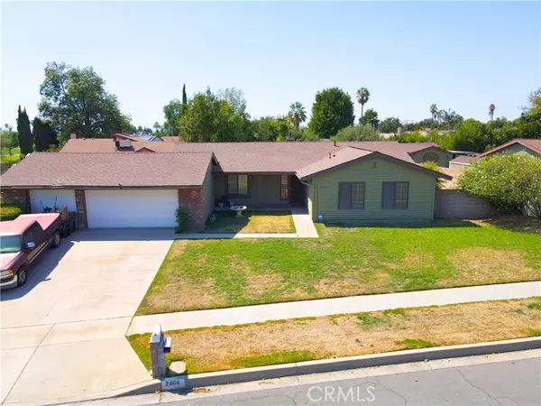 2466 North Apple Avenue, Rialto, CA 92377