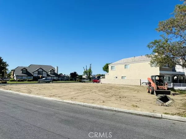 Victorville, CA 92395,13400 Sea Gull Drive