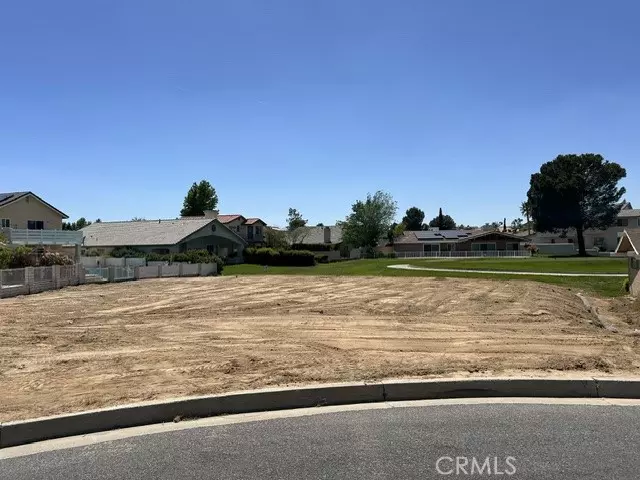 Victorville, CA 92395,12564 Coronado Lane