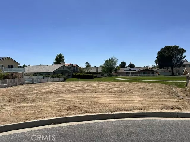 Victorville, CA 92395,12564 Coronado Lane