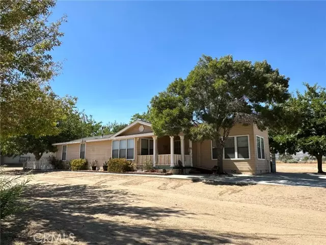 9448 Wilson Ranch Road, Phelan, CA 92371