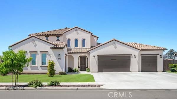 3274 Lexington Avenue, Clovis, CA 93619