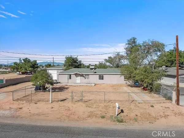 12250 Pawnee Road, Apple Valley, CA 92308