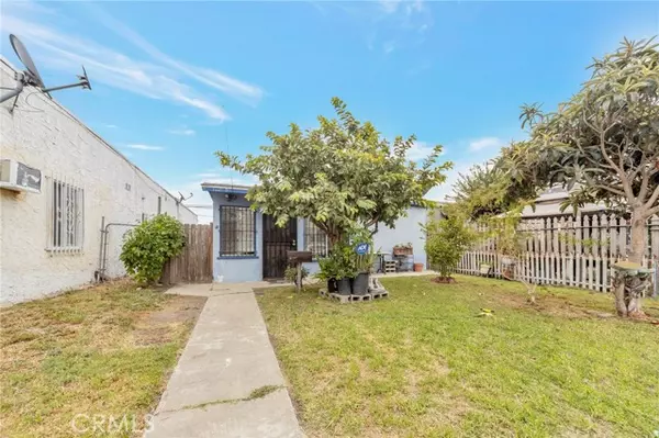 10208 South San Pedro Street, Los Angeles, CA 90003