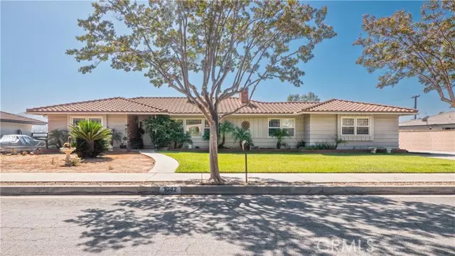 1042 East Knollcrest Drive, Covina, CA 91724