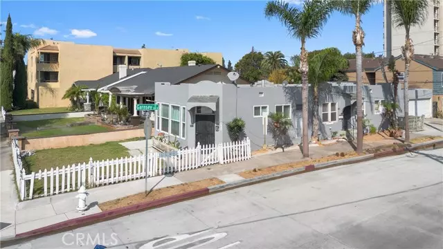 1302 North Garnsey Street, Santa Ana, CA 92706