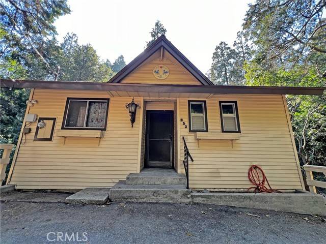 Crestline, CA 92325,652 Knoll