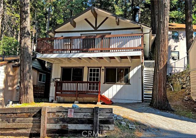 969 Fern Drive, Crestline, CA 92325