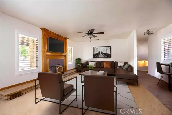 Apple Valley, CA 92308,22377 Viento Rd Road