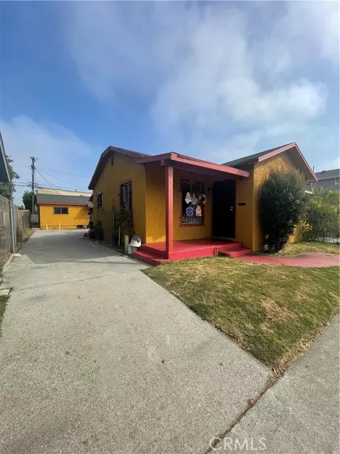 1137 West Gage Avenue, Los Angeles, CA 90044