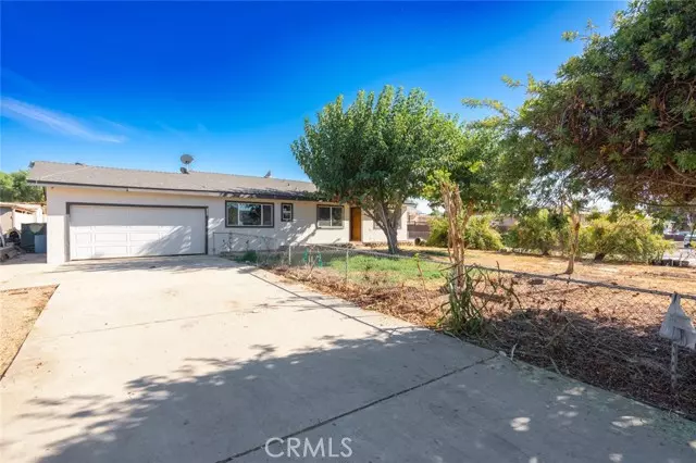 Escondido, CA 92027,1548 South Citrus Avenue