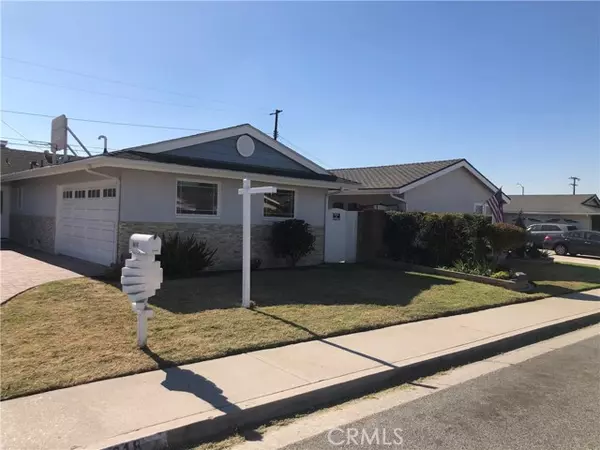 Lakewood, CA 90713,6618 Dillman Street