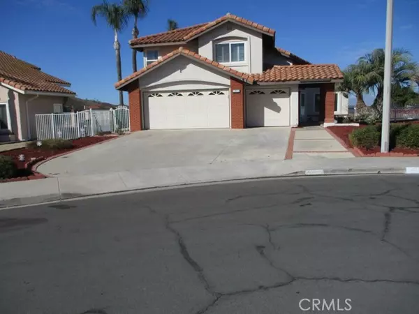 17474 Crestlake Lane, Riverside, CA 92503