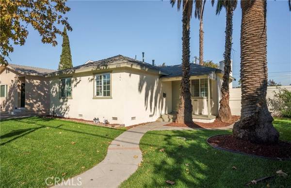 7062 Coldwater Canyon Ave, North Hollywood, CA 91605